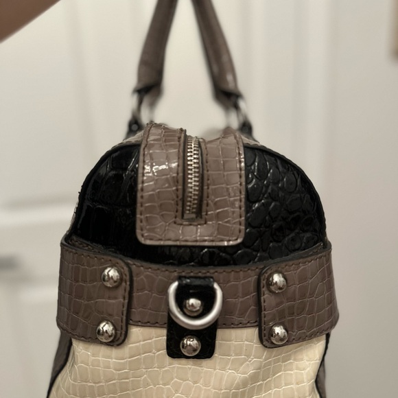 Guess Women's Purse - Black, Cream, and Brown - Picture 3 of 7